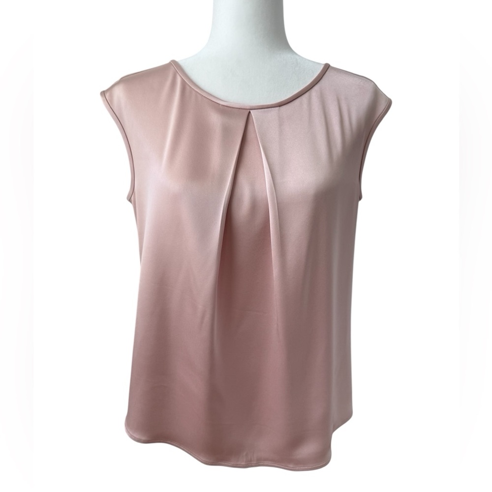 ST. JOHN Collection Liquid Satin Champaign Blush Pleated Shell Top Size Small
